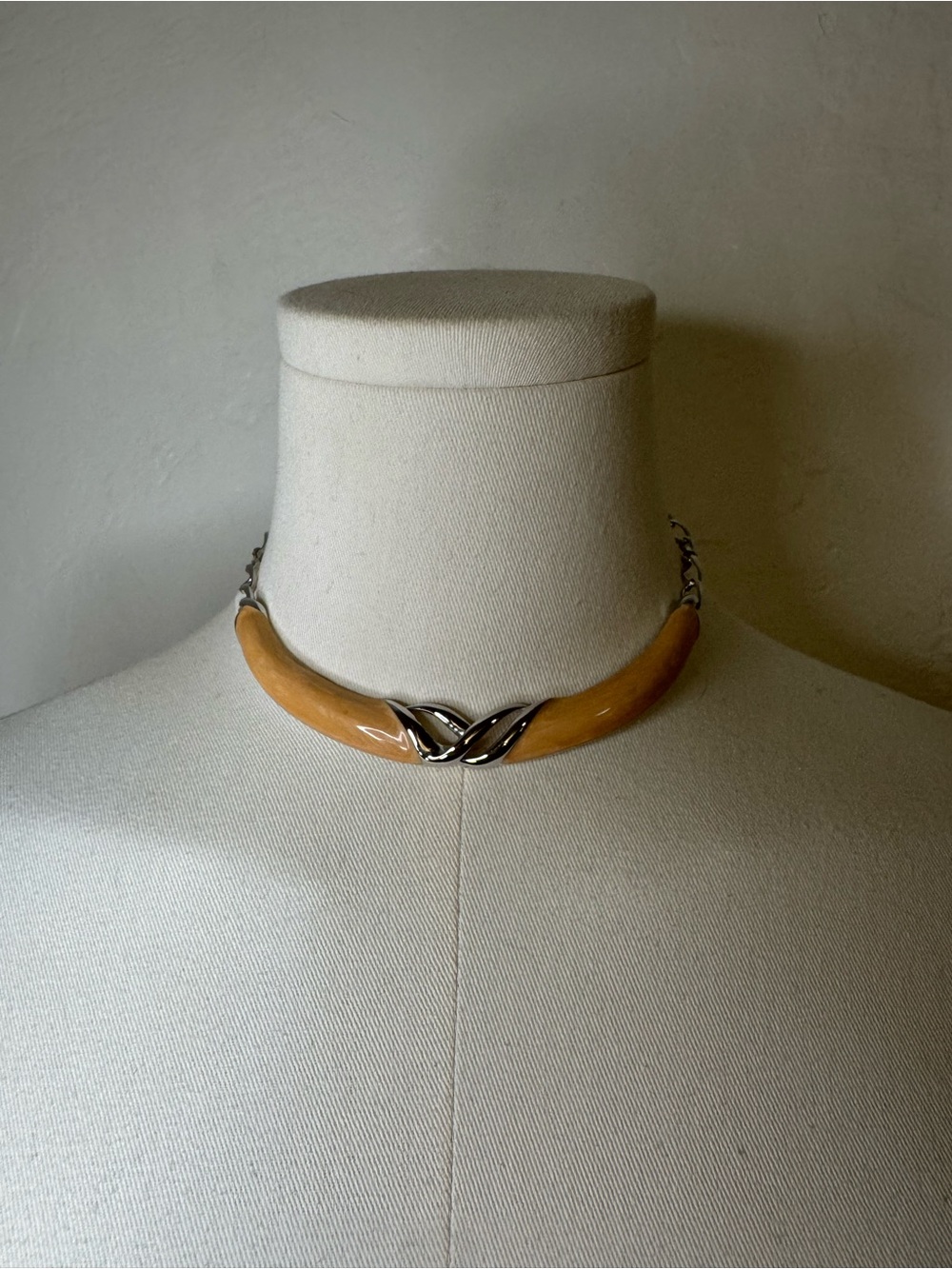 Vintage Monet Ivory Enamel Silver Tone Choker Necklace Signed Adjustable